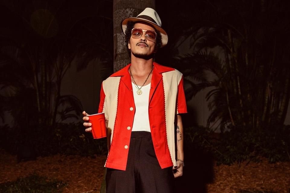 Bruno Mars se encargará de reinaugurar estadio con un concierto que ofrecerá el 10 de agosto, informó Ocesa.