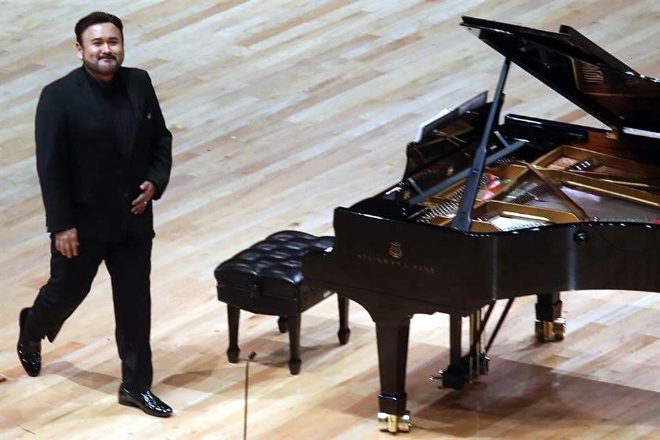 El tenor mexicano es el único que ha bisado en tres diferentes producciones en el MET de Nueva York.