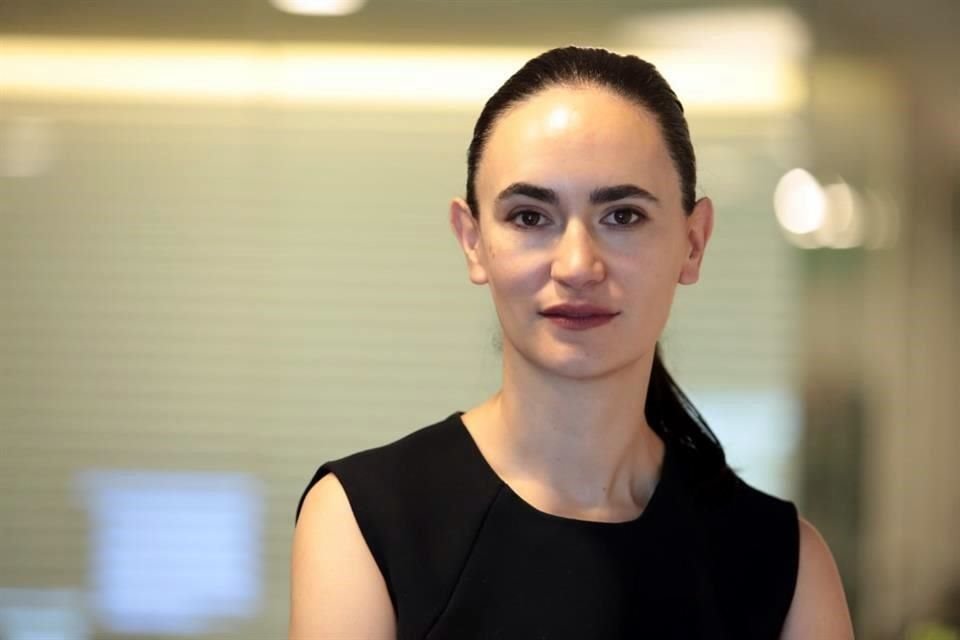 La arquitecta mexicana Frida Escobedo estará encargada de la remodelación de la biblioteca y de espacios de juego para la niñez.