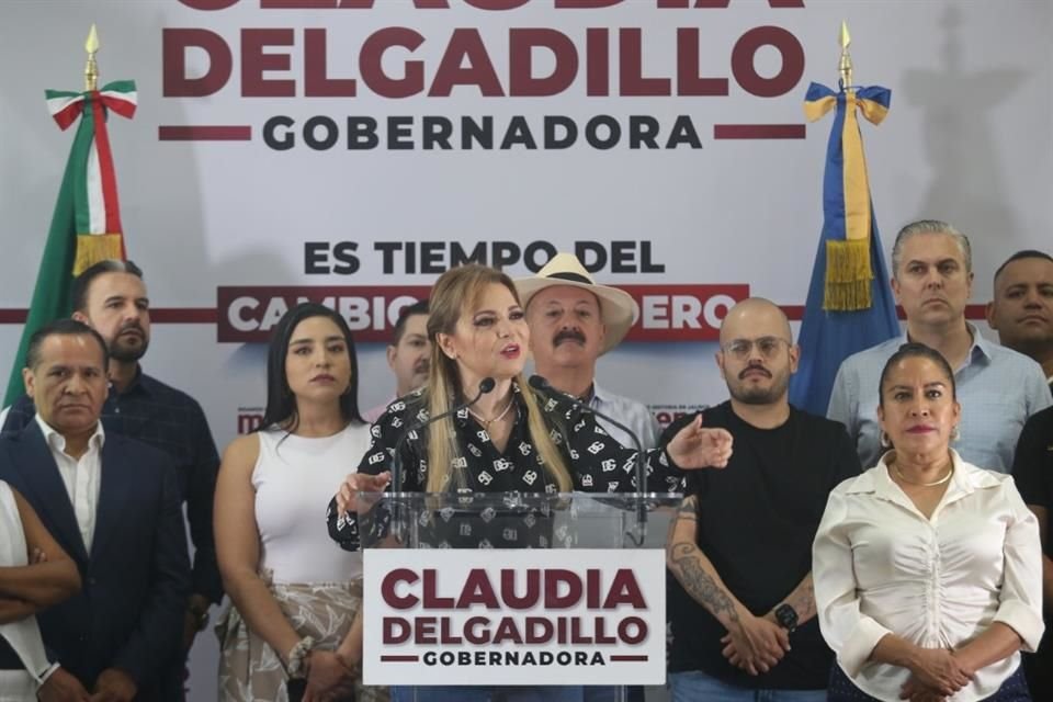 Claudia Delgadillo aplaudió el posicionamiento de AMLO de abrir los paquetes electorales, pues dijo  'tiene que salir a la luz pública toda la suciedad'.