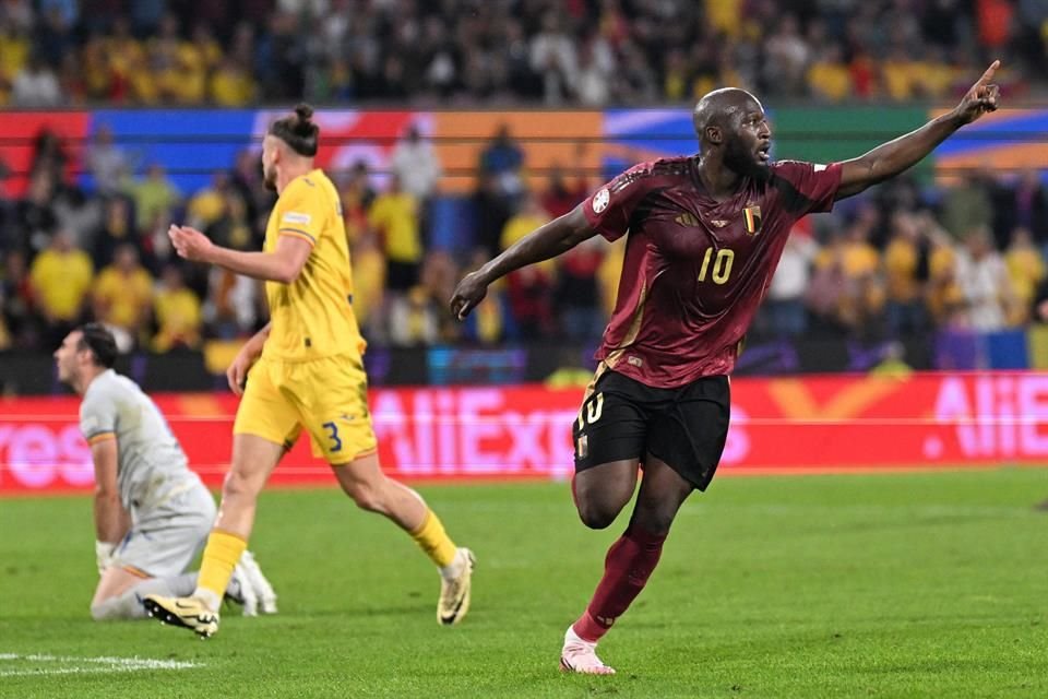 Romelu Lukaku también anotó, pero su gol fue anulado por fuera de lugar.