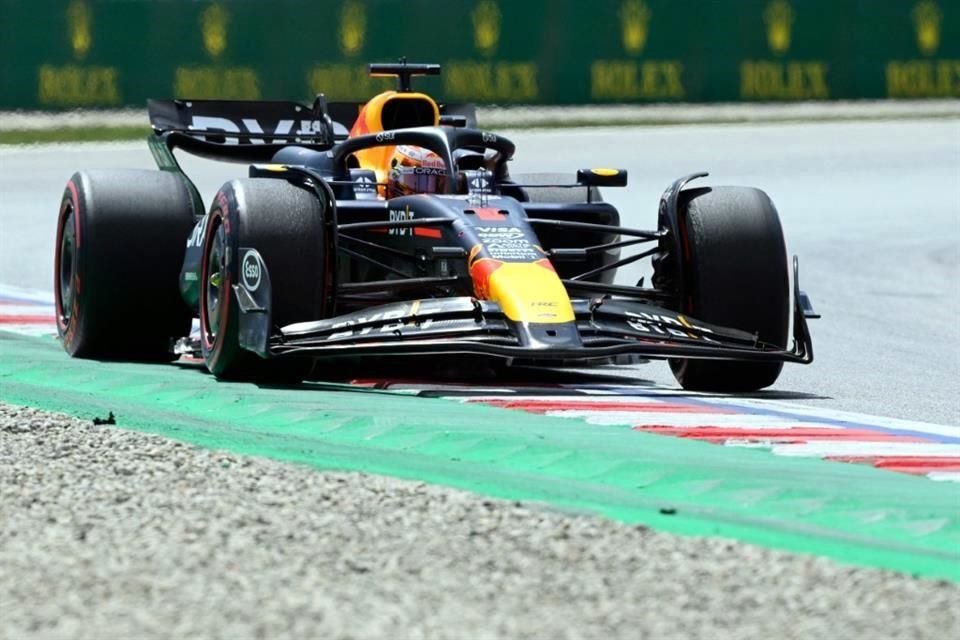 Max Verstappen ahora tiene 7 triunfos en la presente campaña.