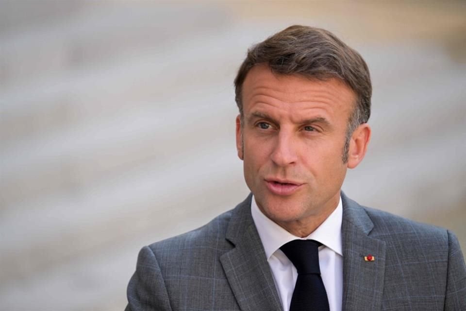 El Presidente Emmanuel Macron durante una reunión en París el 24 de junio del 2024.