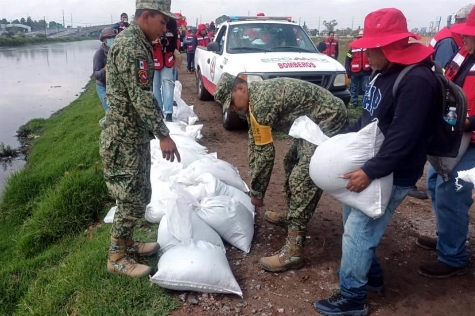 En la zona están en riesgo unas 500 familias.