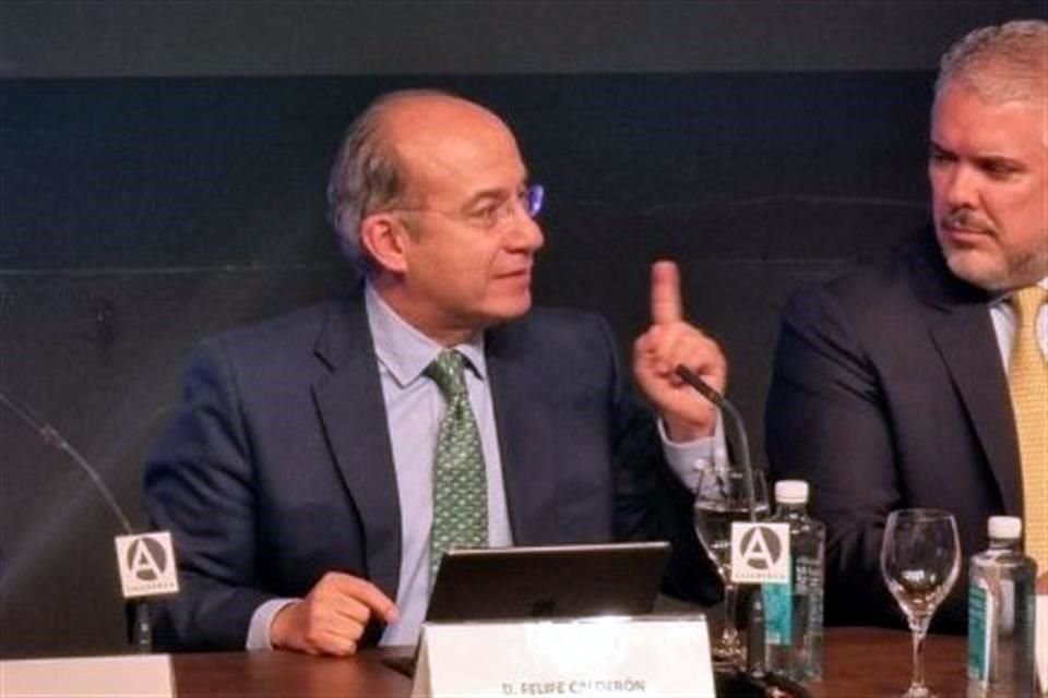 El ex Presidente Felipe Calderón participó en un foro en Madrid, España, donde criticó la reforma al PJ.