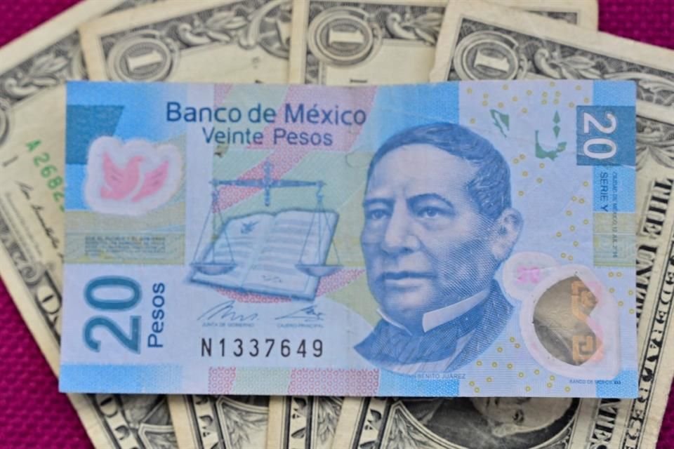 El tipo de cambio cerró el miércoles en 20.58 pesos por dólar.