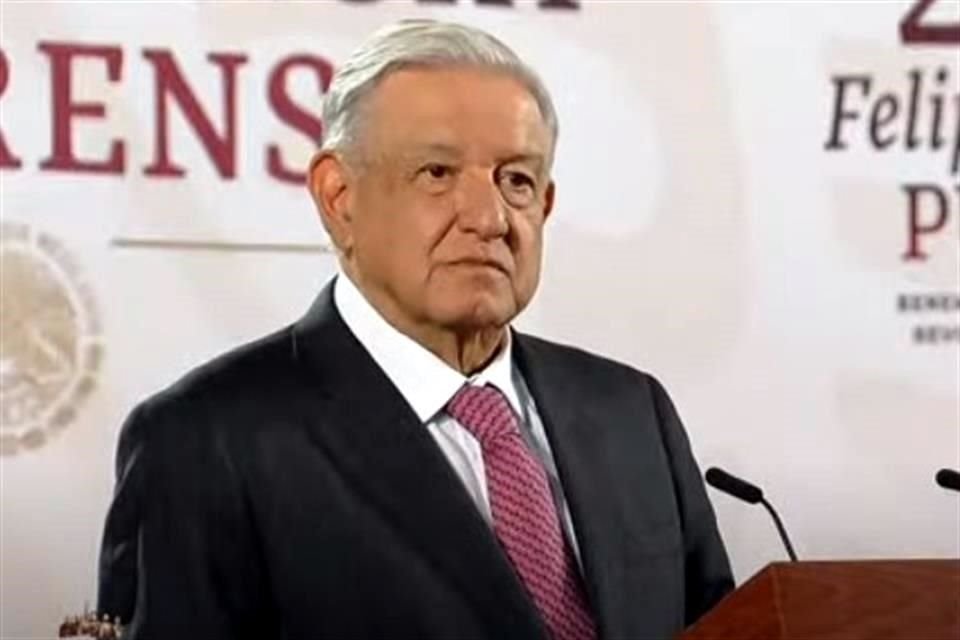 El Presidente López Obrador dijo que no se opone a un relevo gradual en el Poder Judicial, pero urgió a no aplicar tácticas dilatorias.