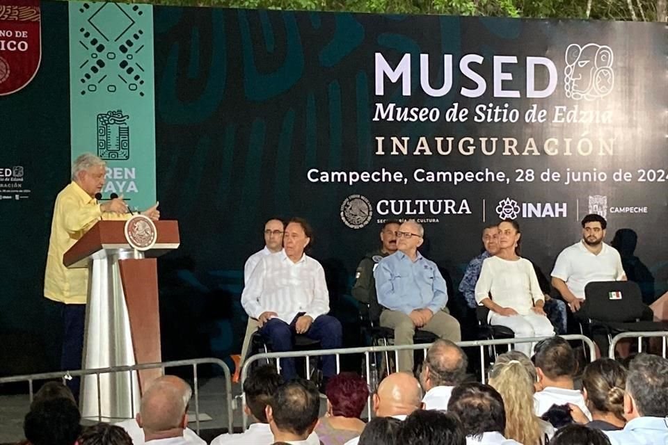 Andrés Manuel López Obrador, Presidente de la República, encabezó la ceremonia de inauguración de Mused, museo de sitio de Edzná, en Campeche.