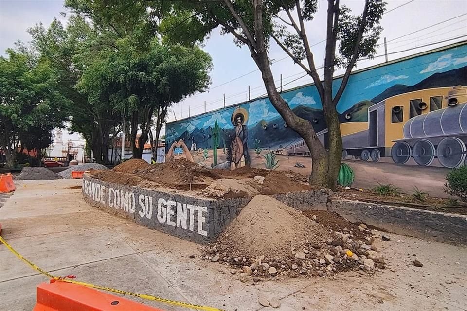 Vecinos de la Colonia San Lorenzo Huipulco temen que no se concluyan con las obras.