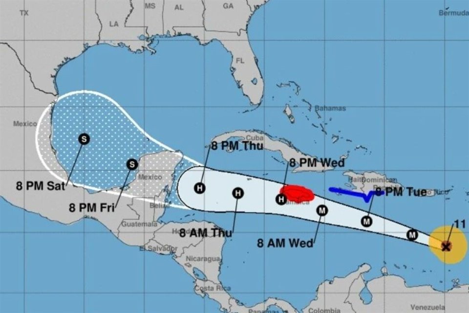'Beryl' se intensificó a huracán categoría 5, informaron en EU; Conagua espera que tenga doble impacto en México en los próximos días.