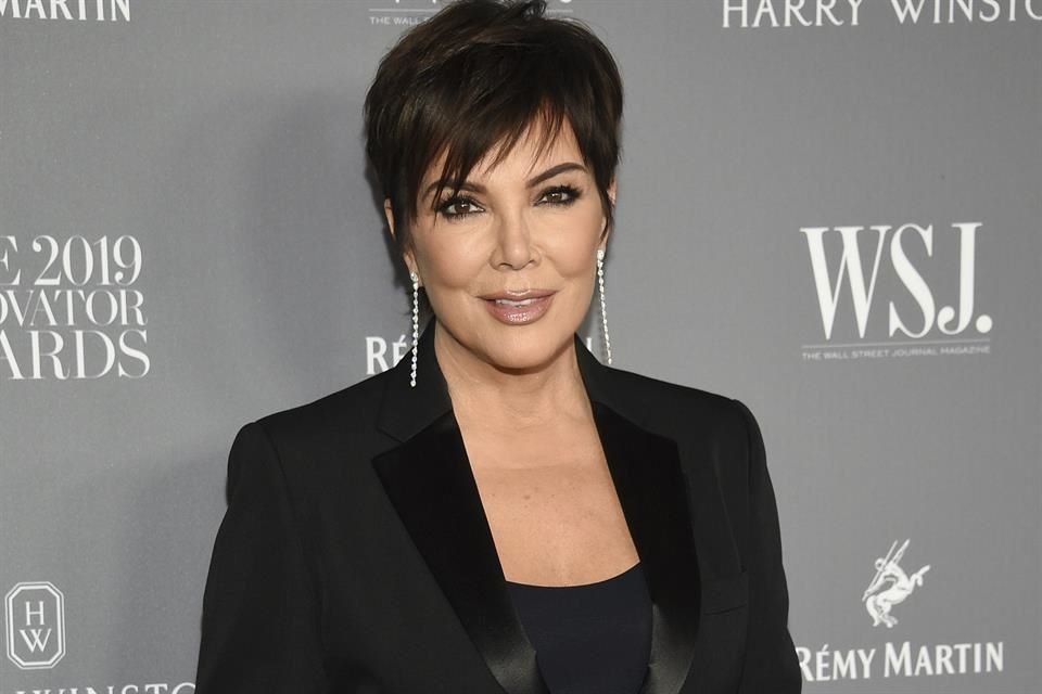 Kris Jenner no pudo contener el llanto al compartir que le detectaron un tumor.
