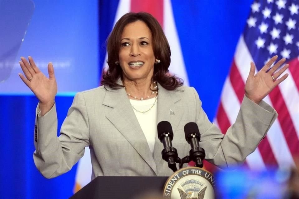 Los republicanos intensificaron sus ataques políticos a Kamala Harris tras rumores sobre que podría reemplazar a Biden en la candidatura.