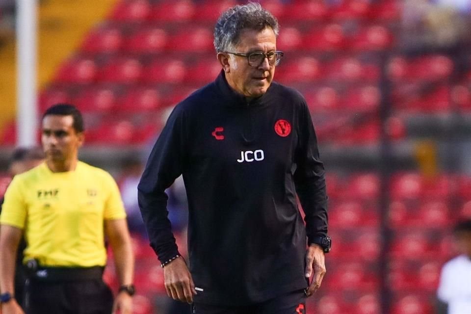 Juan Carlos Osorio, ex técnico de la Selección Mexicana, inició con el pie derecho su etapa con Xolos, con triunfo 2-1 sobre el Querétaro.