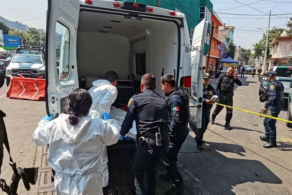 Uno de los agredidos fue trasladado con vida a un hospital cercano, mientras que el segundo ya no tenía signos vitales.