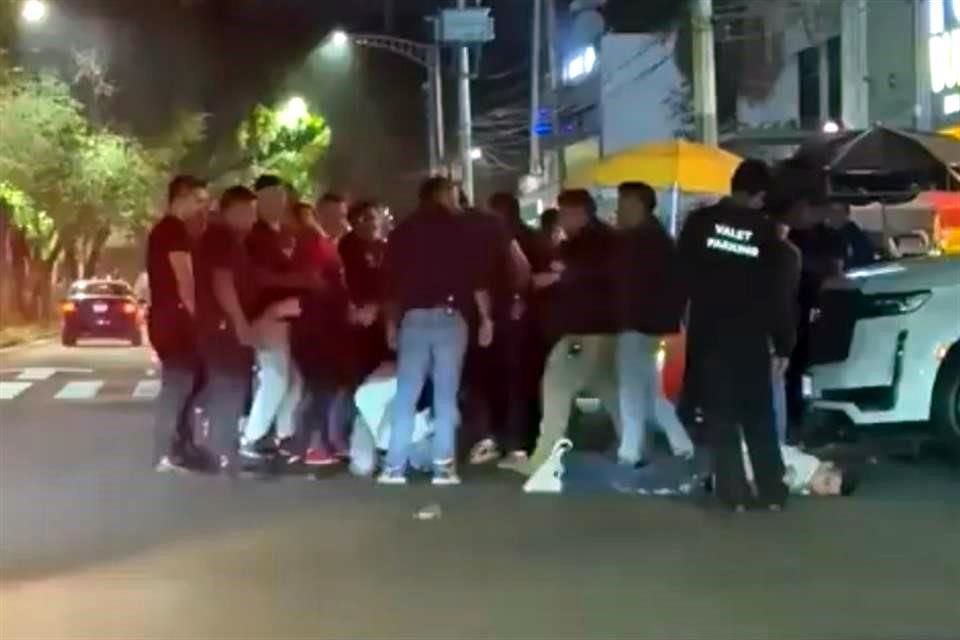 Los agresores serían trabajadores del bar Match.