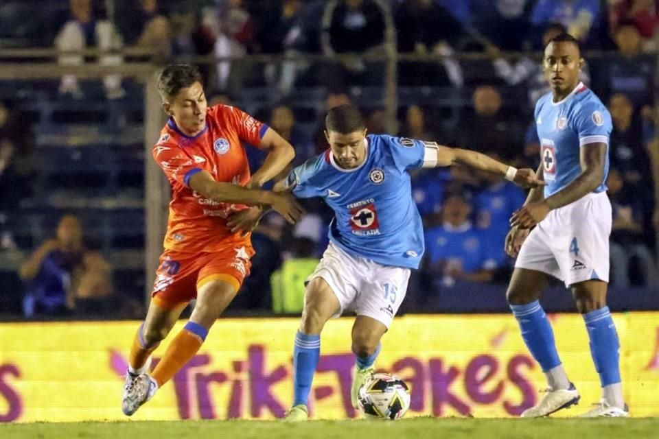 Cruz Azul suma su primera victoria del torneo.