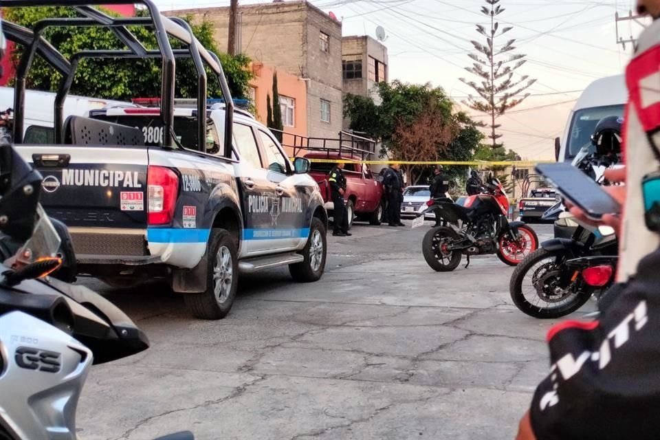 Un par de mujeres fueron atacadadas a tiros en el Municipio de Naucalpan; una murió en el lugar mientras que la otra falleció cuando se dirigía al hospital.