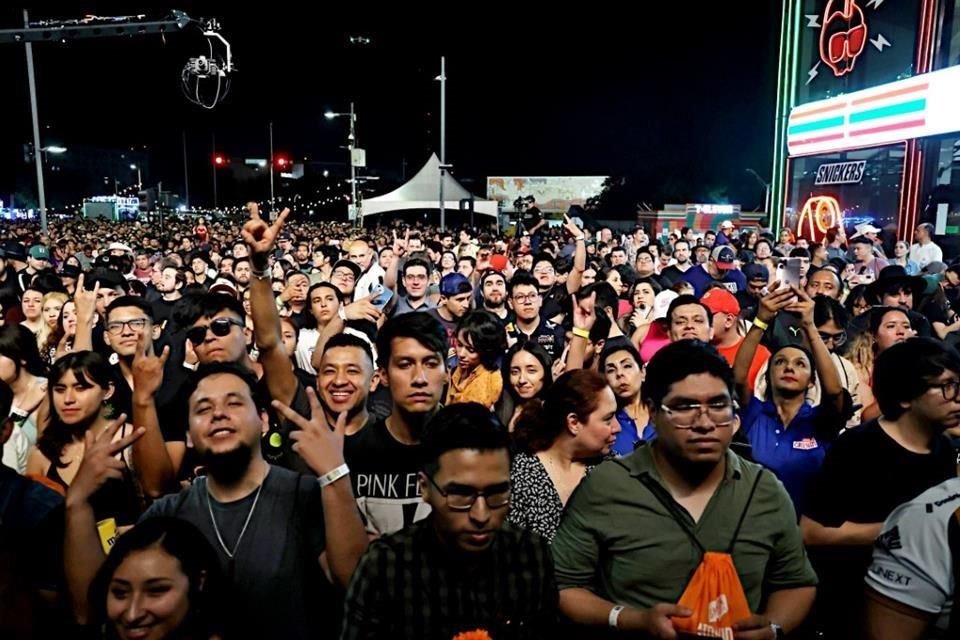 Los asistentes disfrutaron del evento gratuito frente al Tecnológico de Monterrey.