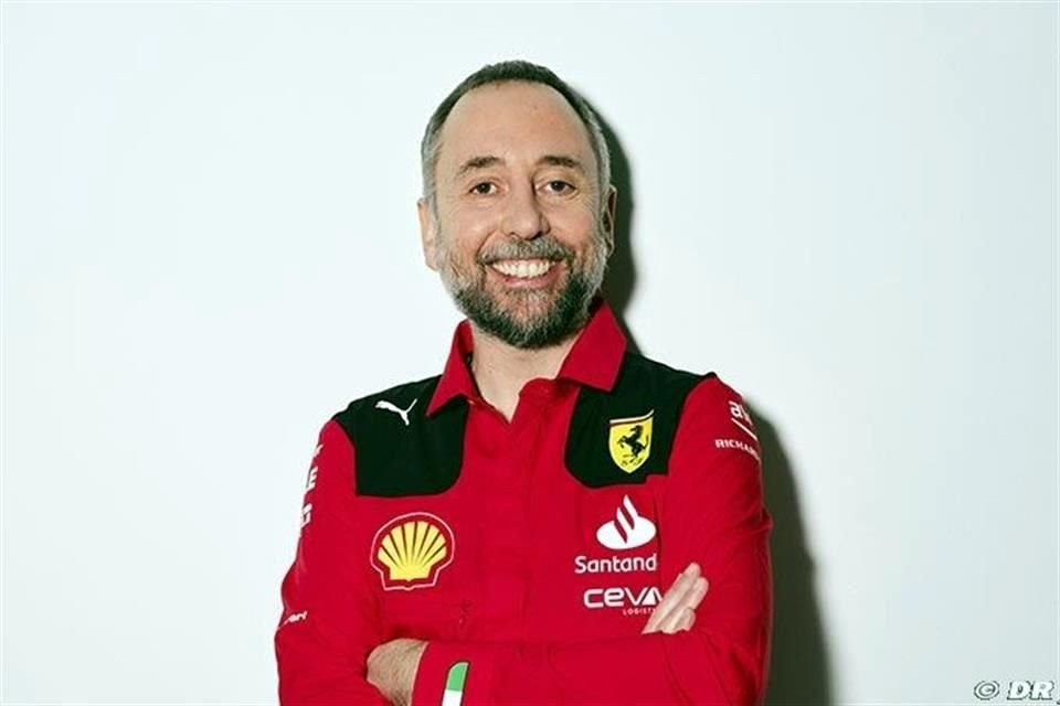 Ferrari dio a conocer que el director técnico Enrico Cardile saldrá del equipo para la próxima temporada tras 20 años de servicio.