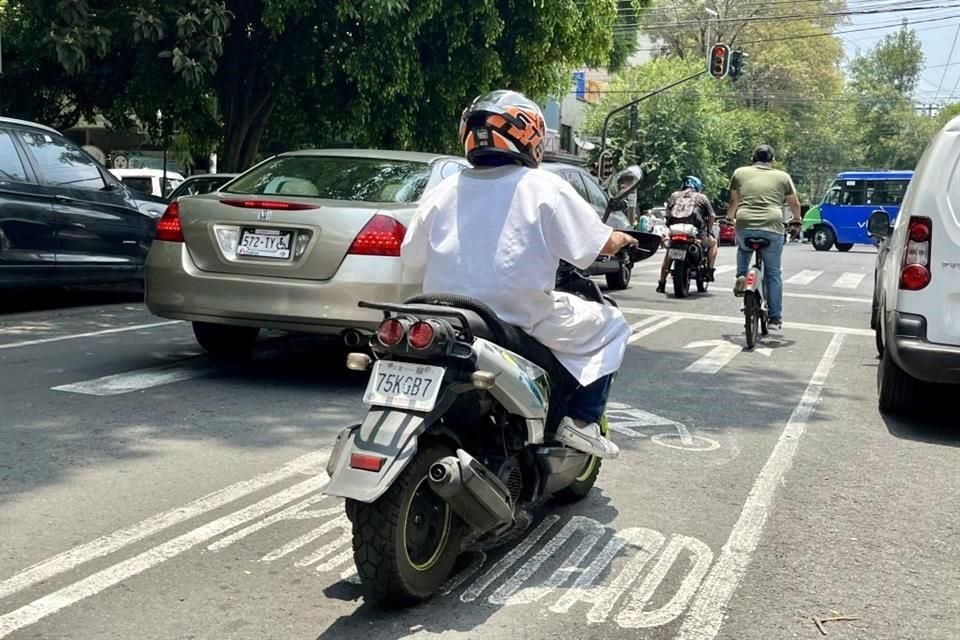 Acusan que disputas entre Gobierno central y local dificultan atención.