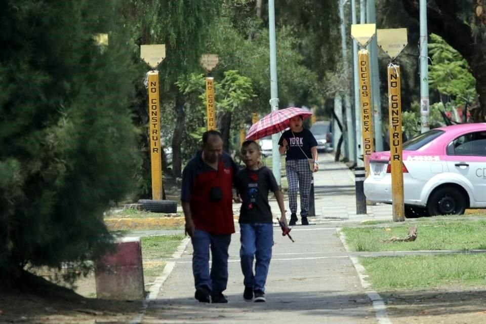 El informe que se entregó a vecinos, descarta, entre otras cosas, daños a la salud por la exposición a la turbosina.