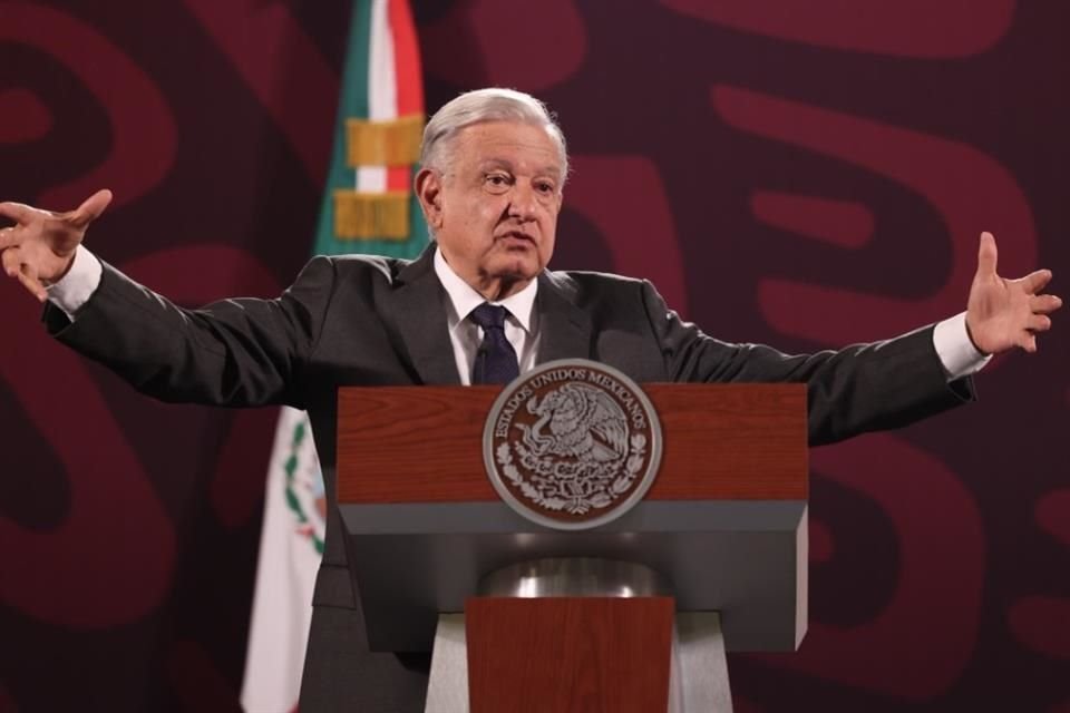 Andrés Manuel López Obrador, Presidente de México.