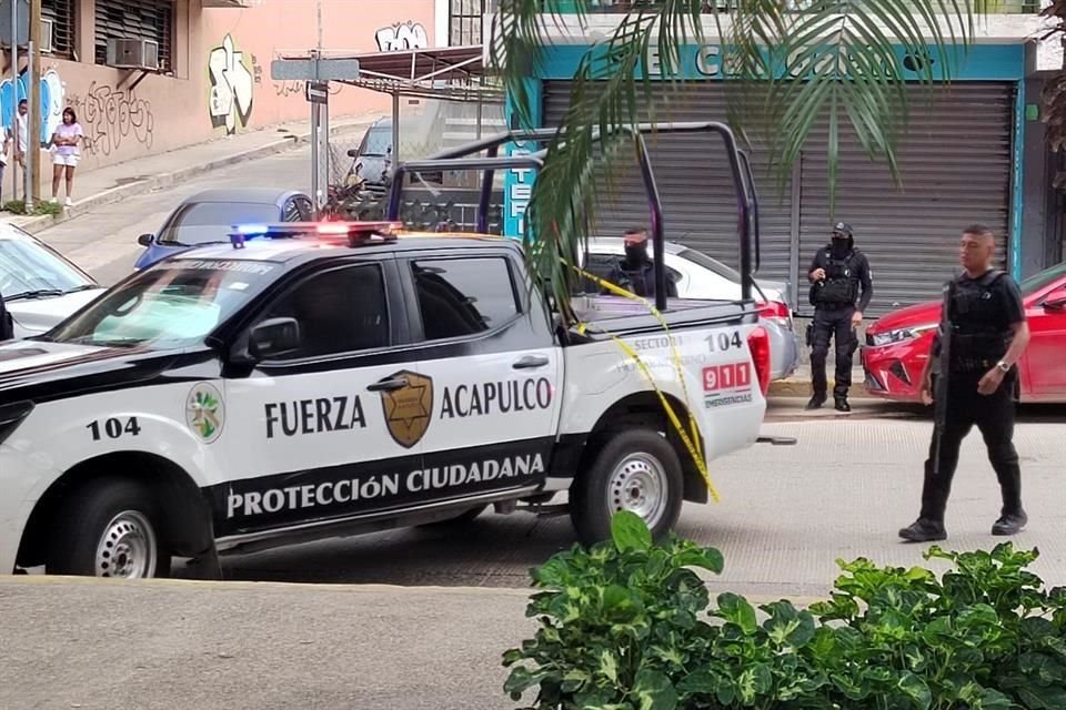 Policías estatales y elementos de la GN acudieron a la zona.