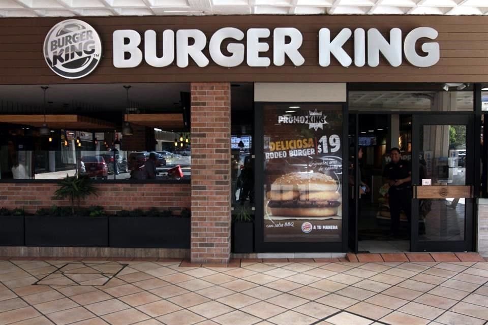 Burger King también lo opera Alsea en México.