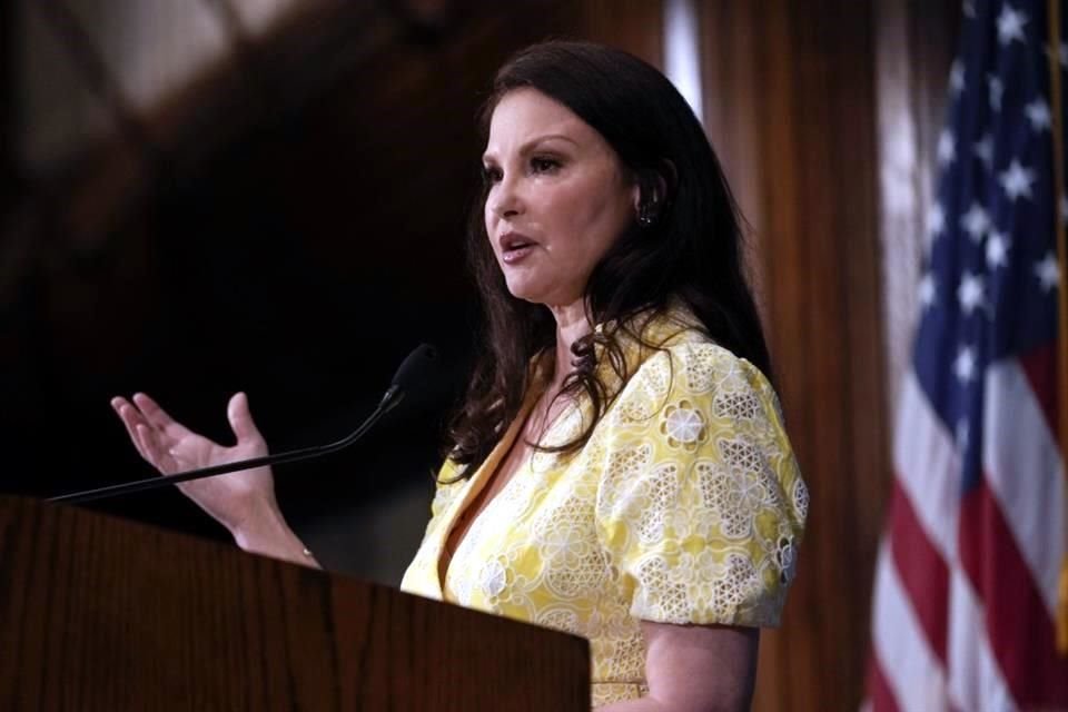 La actriz Ashley Judd se pronuncia a favor de que los demócratas reemplacen a Joe Biden para poder ganar la presidente de Estados Unidos.