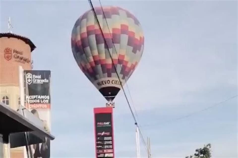 Tras el aterrizaje, el piloto aseguró que la tripulación fue arrastrada por los fuertes vientos de la zona.