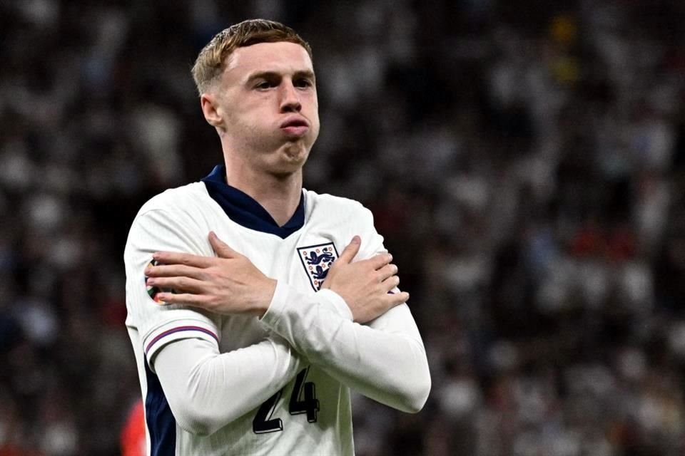 Cole Palmer igualó con un golazo.