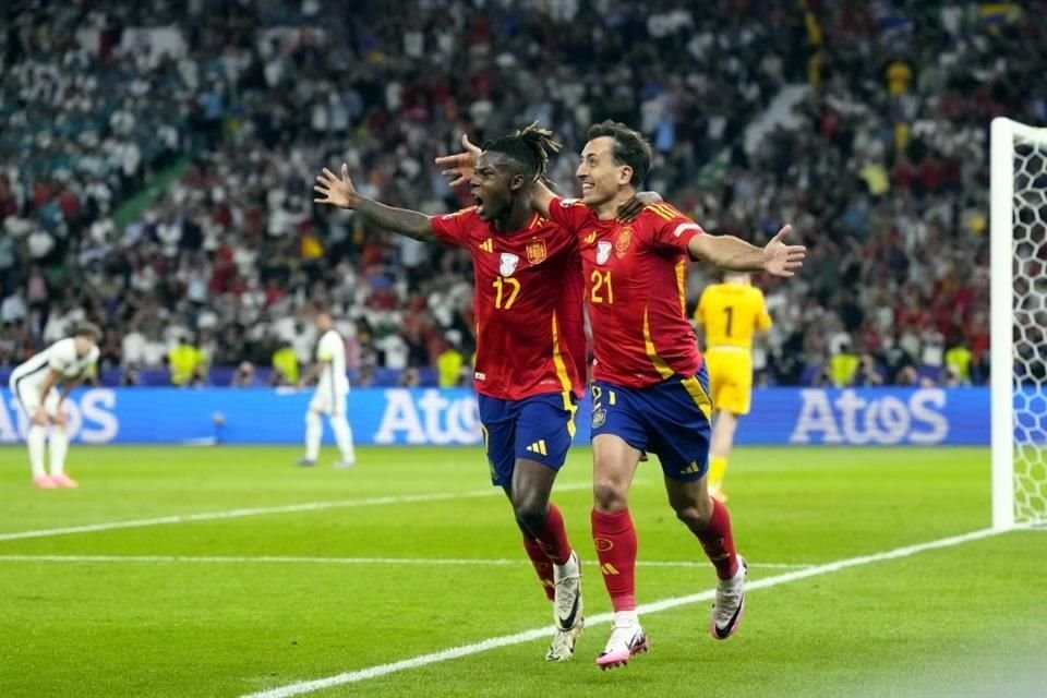 Pero a 4 minutos del final, Mikel Oyarzabal le dio el triunfo a la 'Furia Roja'.