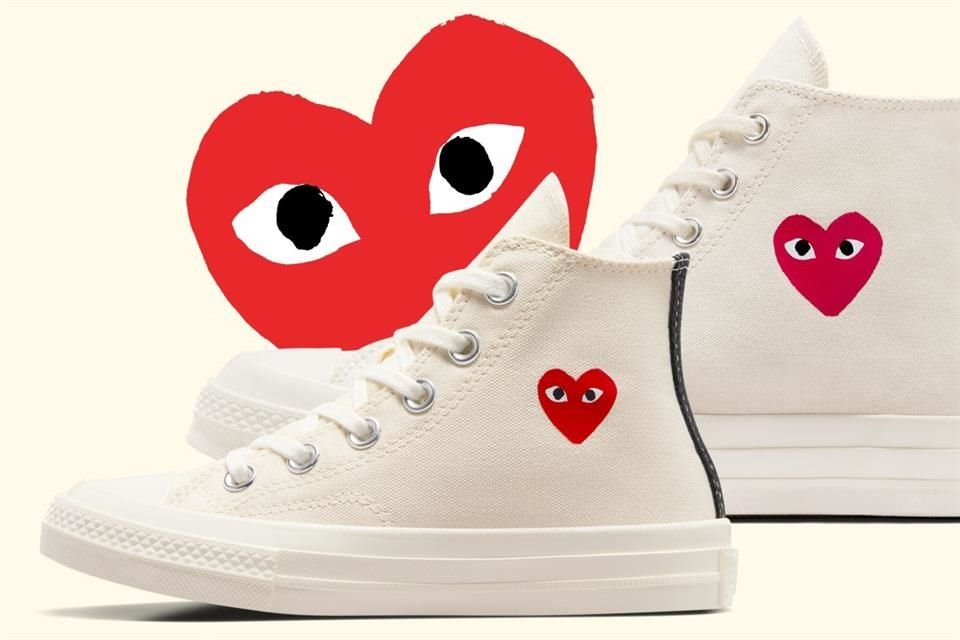 Los corazones de Comme des Garçons volvieron al calzado icono de Converse para celebrar los 15 años de su primera colaboración.