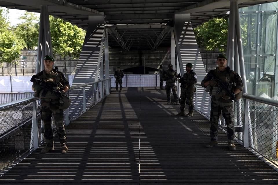 Las autoridades parisinas no han escatimado en recursos para garantizar la seguridad durante los JO.