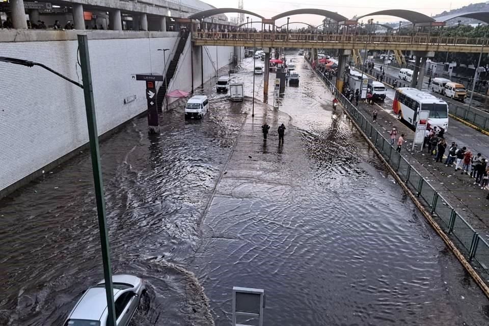 El Cetram La Paz quedó completamente annegado tras las fuertes lluvias.