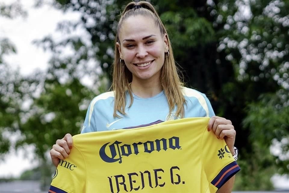 La mediocampista Irene Guerrero también llegó para reformar al equipo de Villacampa.