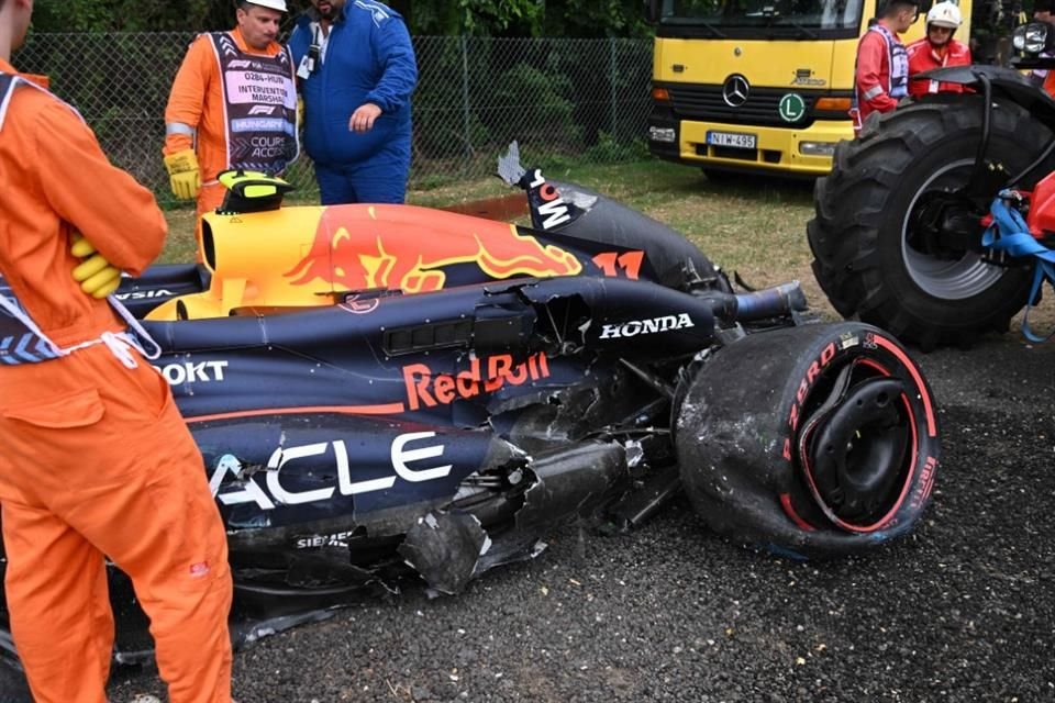 Los daños del auto de Sergio Pérez.