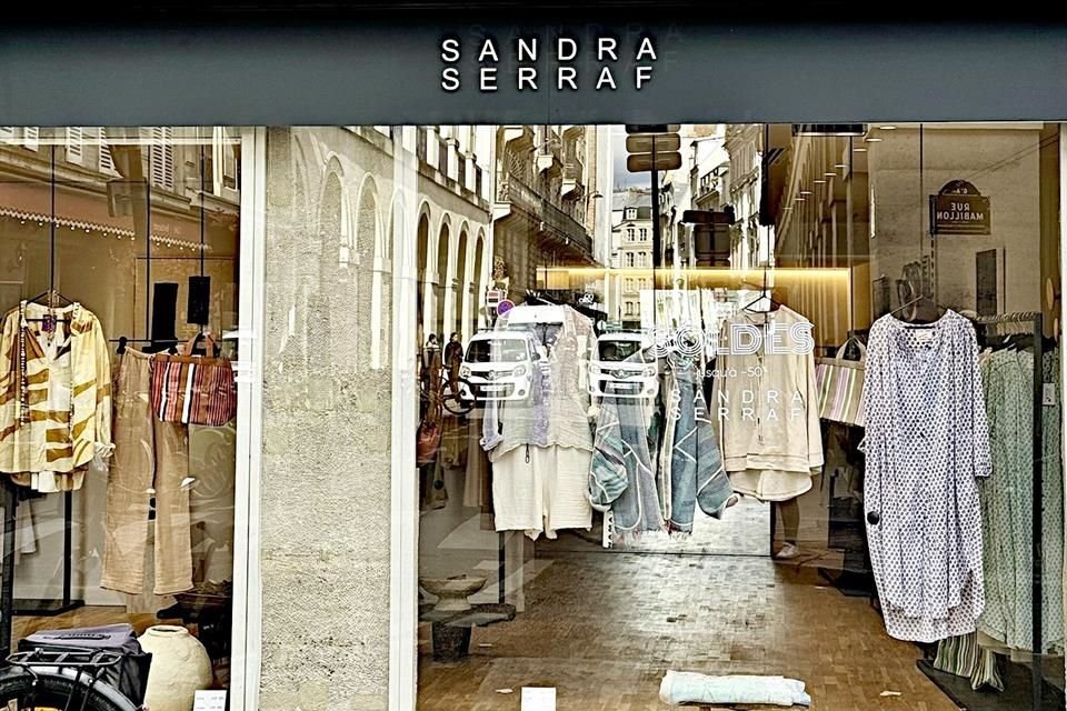 Si más allá de las grandes  marcas te gustan las pequeñas boutiques ve a Sandra Serraf.