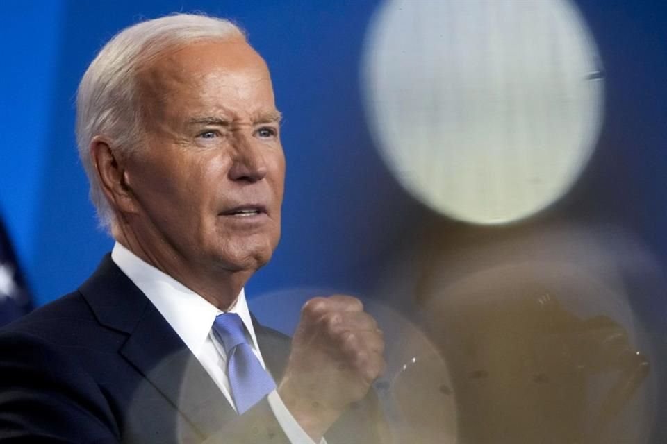 Biden se desistió de buscar la reelección.