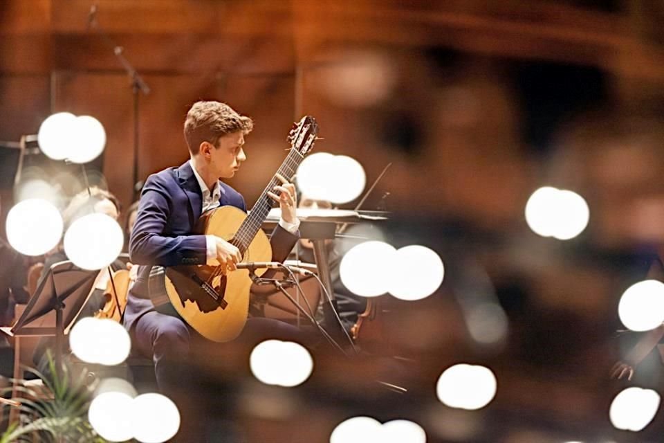 El guitarrista Thibaut Garcia participó en la pasada edición del Festival Paax GNP, realizado en la Riviera Maya.