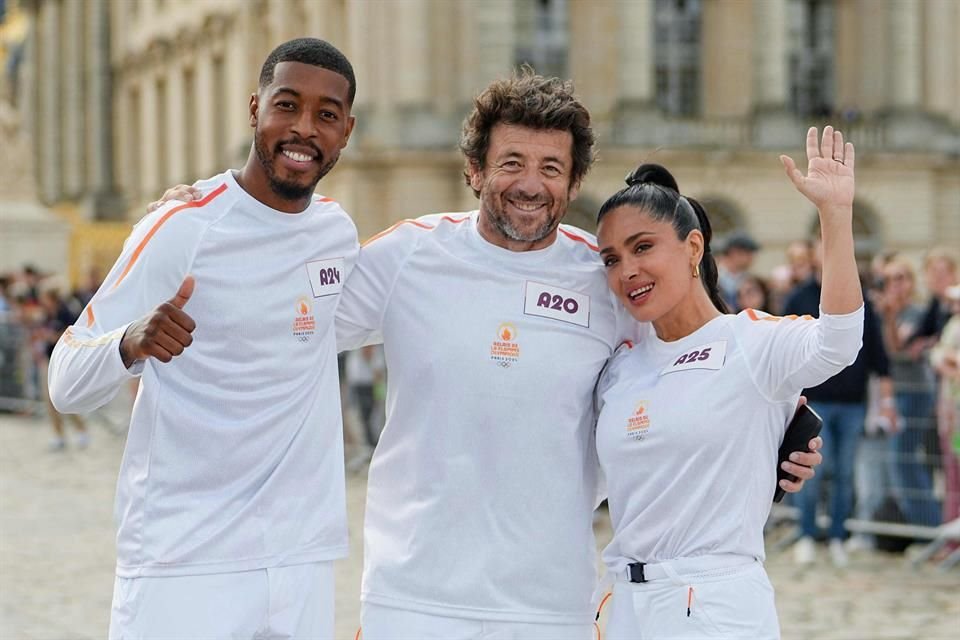 Presnel Kimpembe,  Patrick Bruel y Salma Hayek fueron relevos.