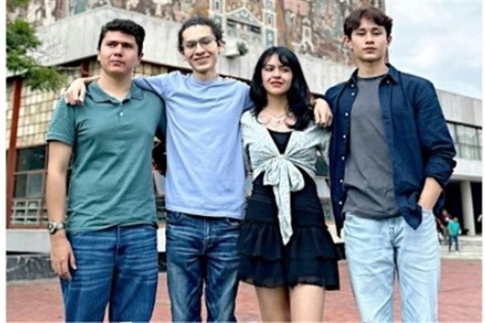 Tres de los jóvenes residen en el Estado de México y uno en la CDMX.