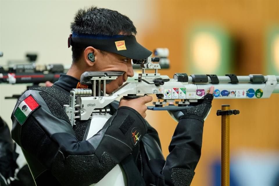 La dupla mexicana conformada por Goretti Zumaya y Edson Ramírez se ubicó en la séptima posición en equipos mixto en 10 metros rifle de aire.