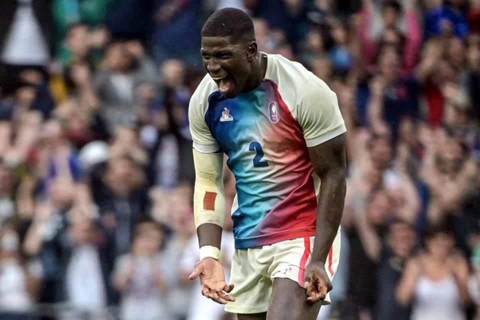 Los franceses sumaron tres medallas en la jornada olímpica, pero la de Rugby Sevens en el Stade de France es la primera de oro.