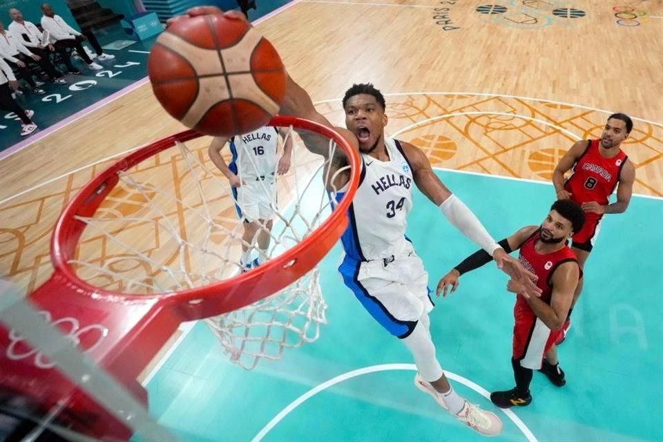 Giannis Antetokounmpo fue la figura de la quinteta helénica en su presentación en París 2024, pero no pudieron alcanzar a Canadá.