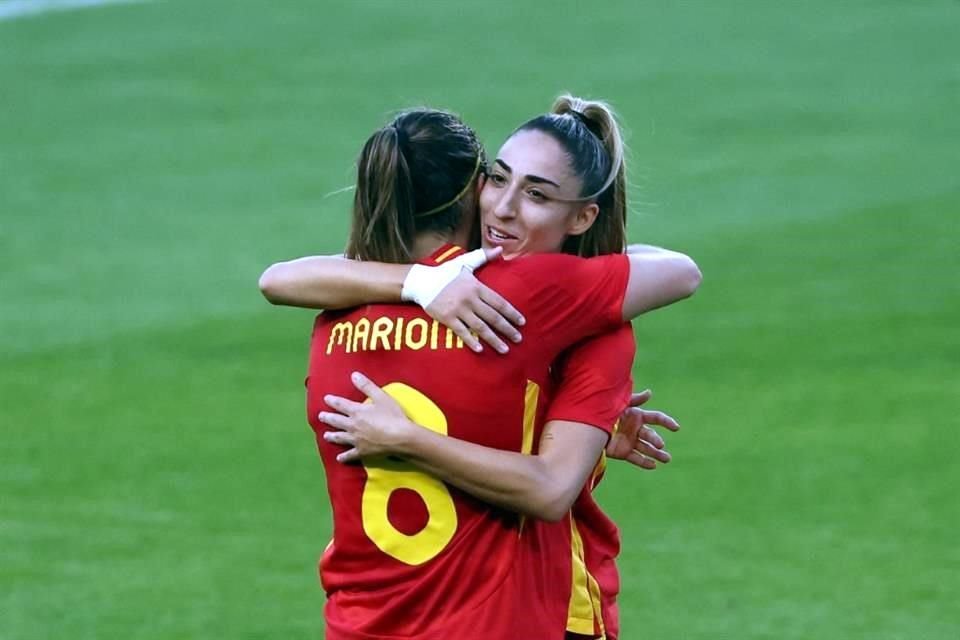 España sigue invicta en el futbol olímpico al sumar seis puntos y cerrará el Grupo C ante Brasil.