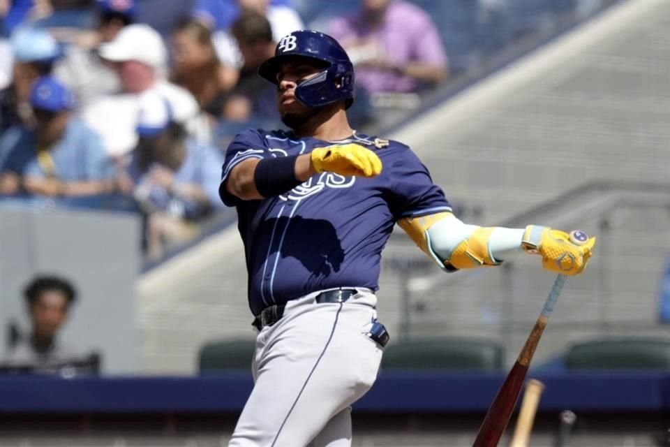 El mexicano Isaac Paredes  pasó a los Cachorros de Chicago, desde los Rays de Tampa Bay.