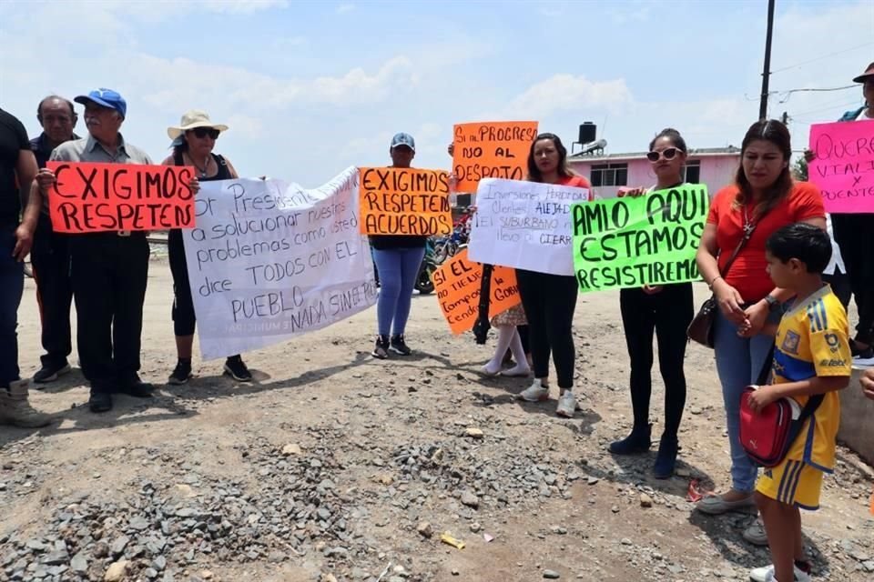 En la estación 10 de junio, de la Colonia del mismo nombre, se encuentra uno de los tres bloqueos. 