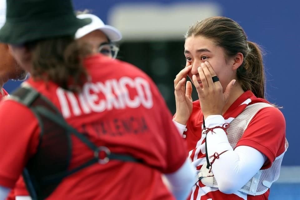 Ángela Ruiz emocionó a sus amigos.