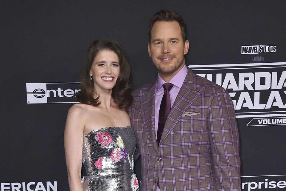 El actor Chris Pratt y Katherine Schwarzenegger confirmaron en redes sociales que esperan la llegada de su tercer bebé.